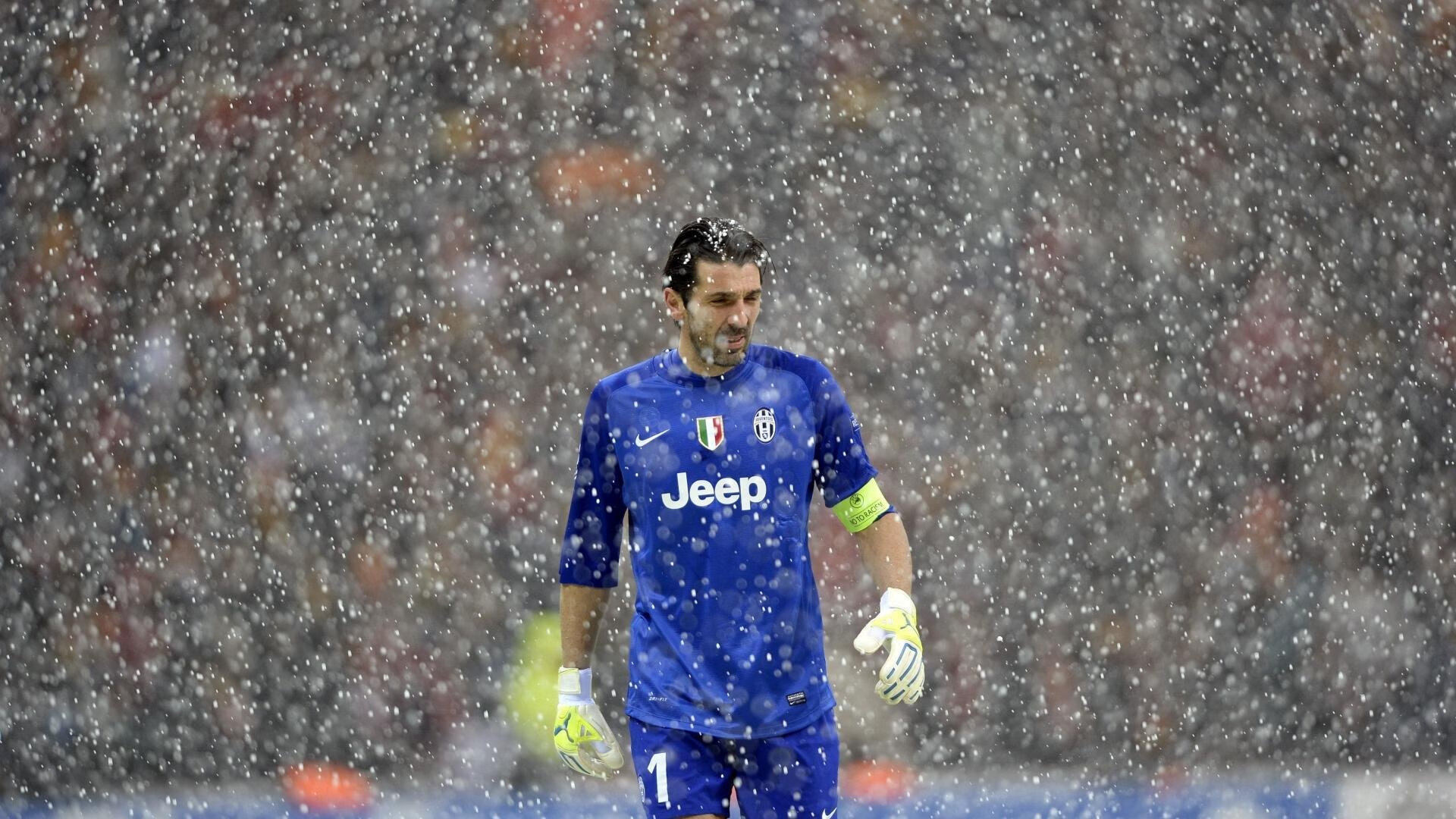 富安健洋，贝蒂斯对阵美国一役中，那个改写战局的关键身影