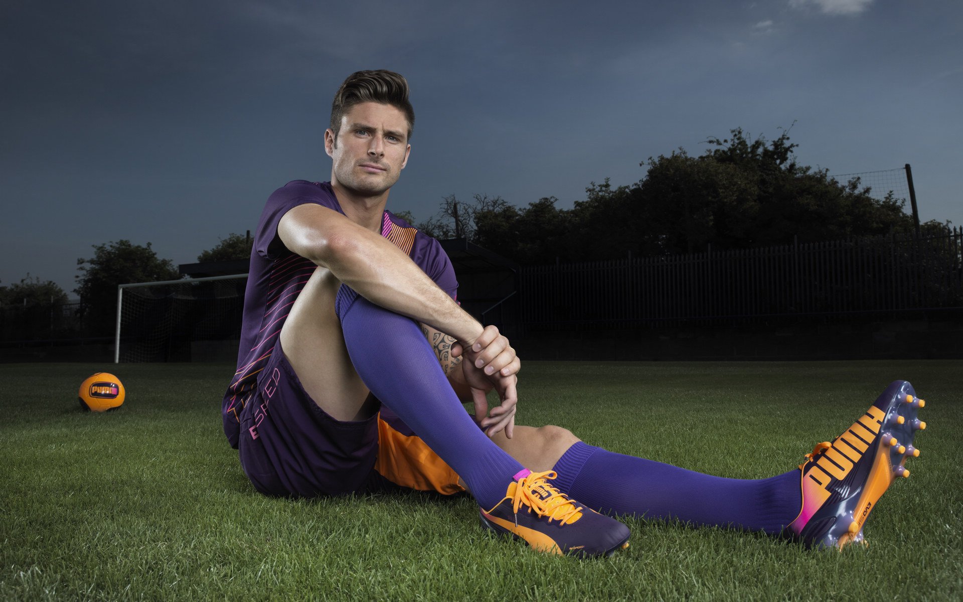 德甲争冠焦点战,勒沃库森强行终结巴拉圭式神话